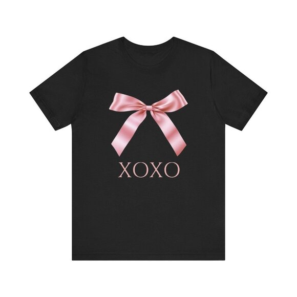 Pink Bow Coquette T-Shirt, XOXO Shirt, Cute Coquette Pink Bow T-Shirt - Picture 2 of 11